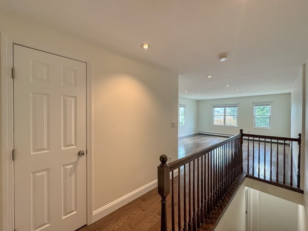 212 W 6th St # 212, Boston MA 02127 photo 20
