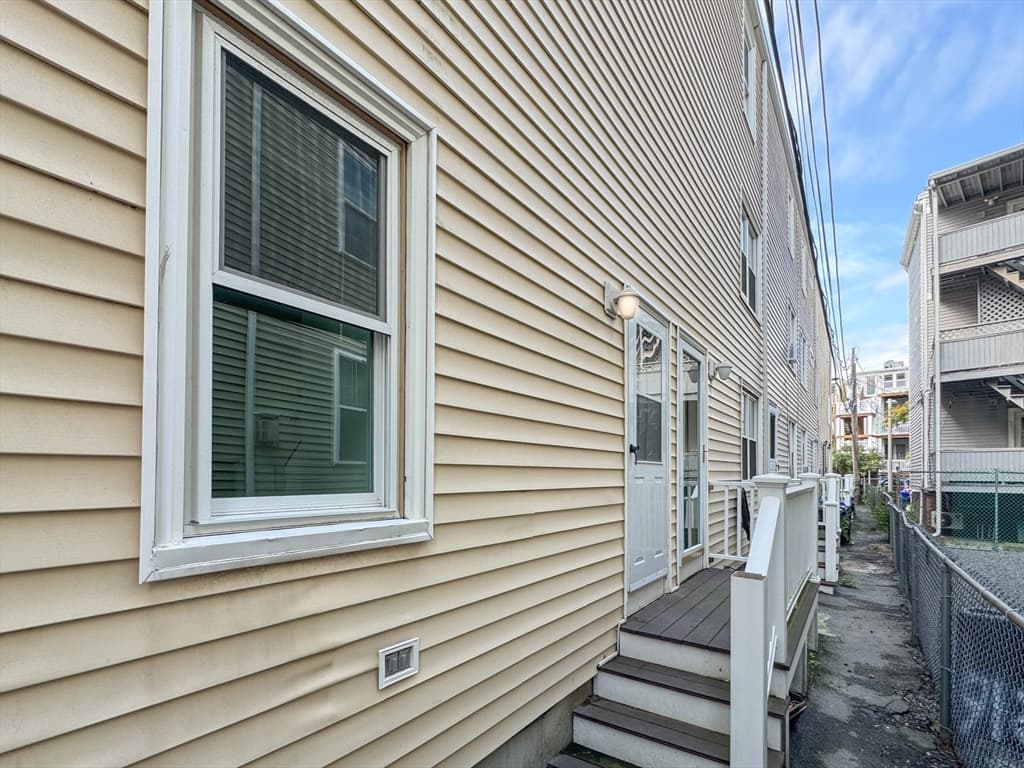 212 W 6th St # 212, Boston MA 02127 photo 30