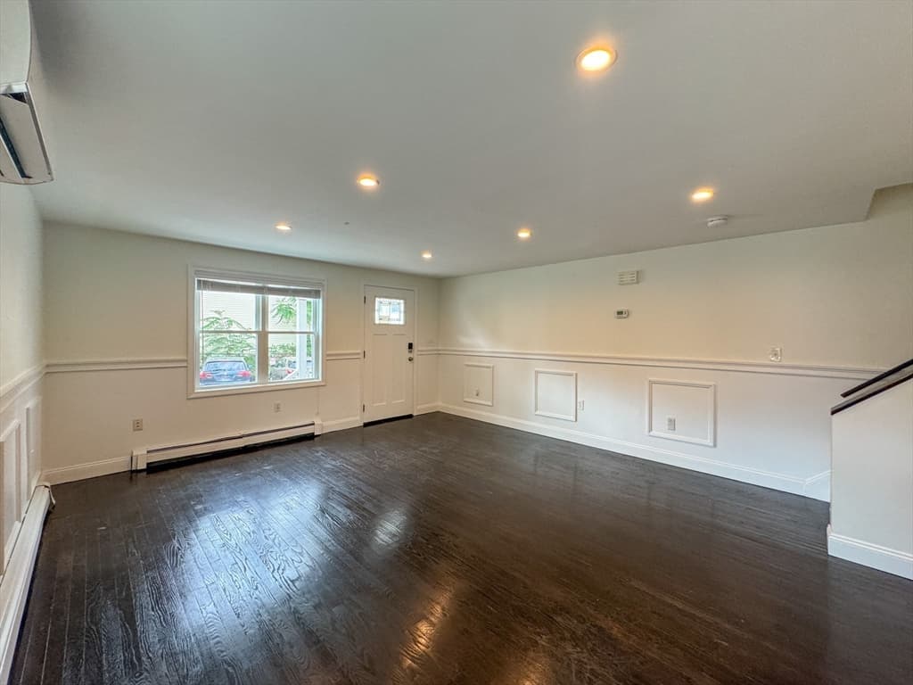 212 W 6th St # 212, Boston MA 02127 photo 14