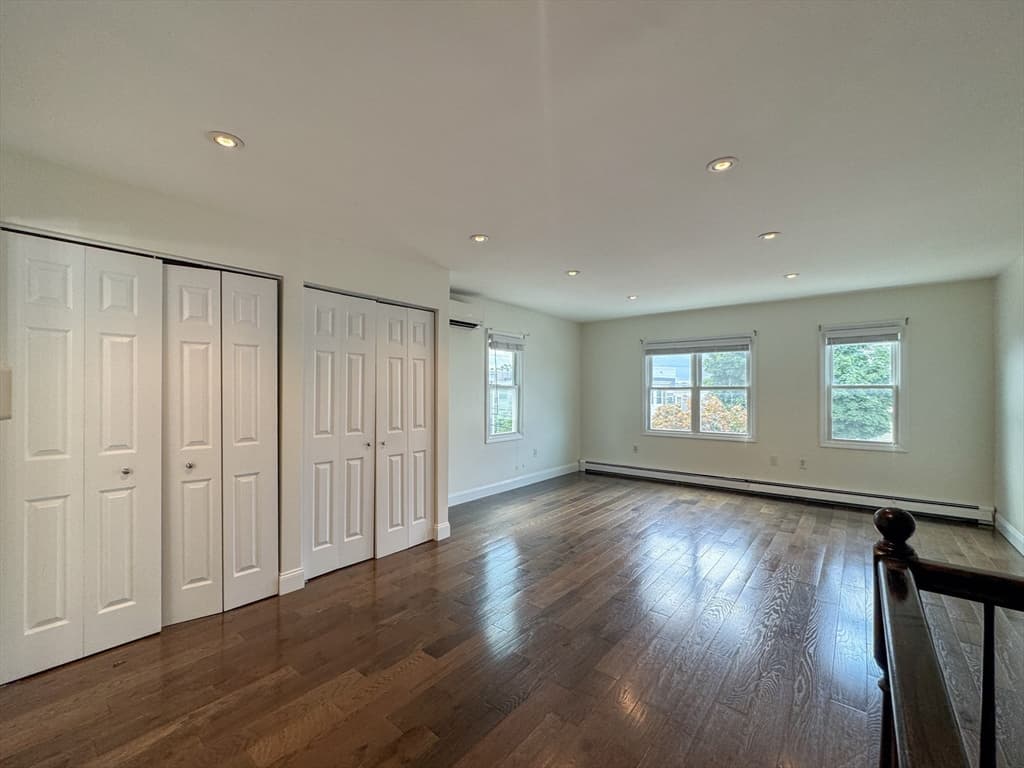 212 W 6th St # 212, Boston MA 02127 photo 11