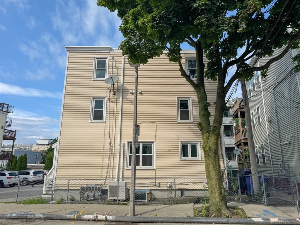 212 W 6th St # 212, Boston MA 02127 photo 31
