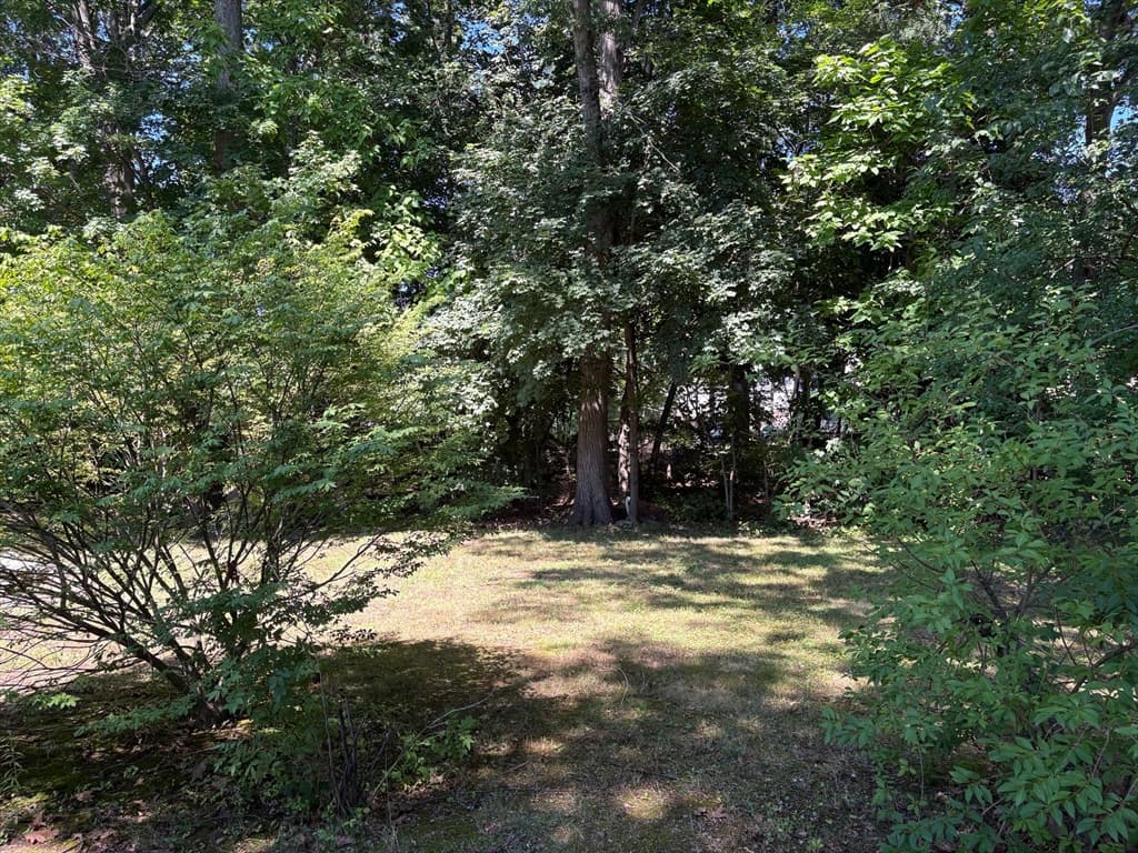 25 Arkansas Drive, Dracut MA 01826 photo 2