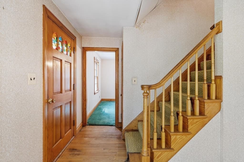 25 Starr St, Leominster MA 01453 photo 8
