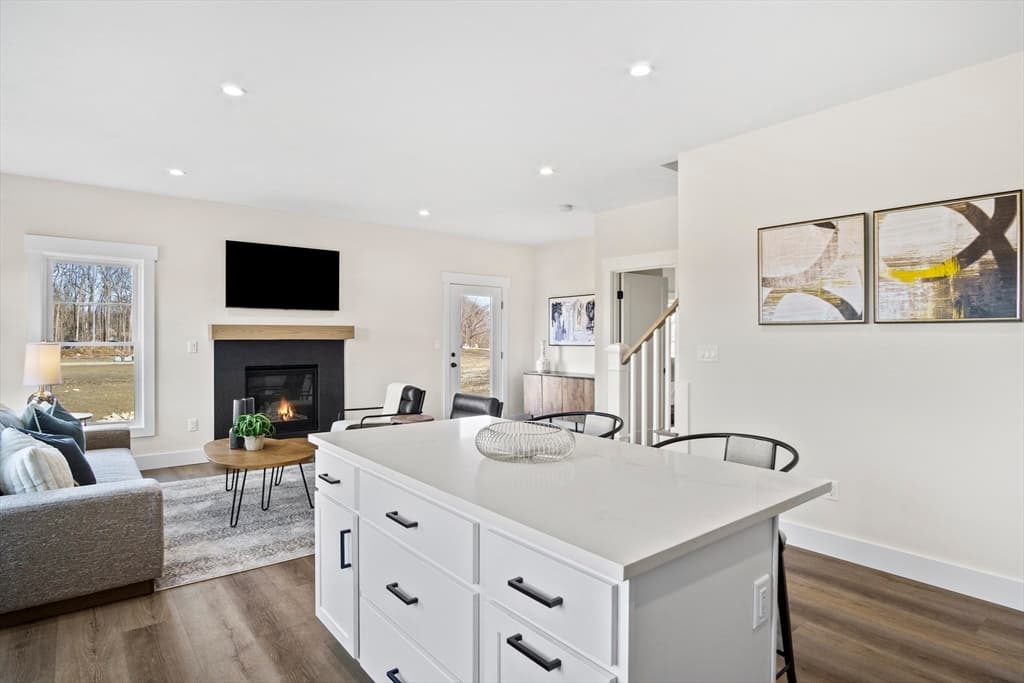 25 Salisbury Hill Blvd. # 49, Worcester MA 01609 photo 10