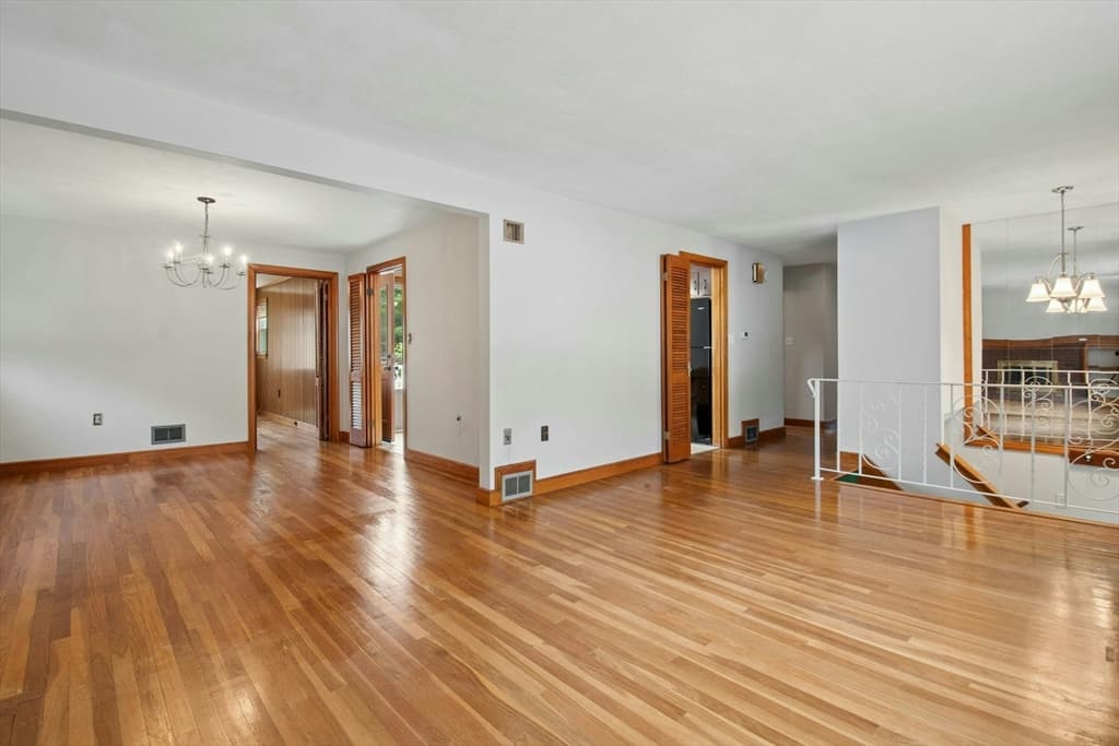 Single Family Residence at 129 Chickering Road, Dedham MA 02026, photo 4 of 29