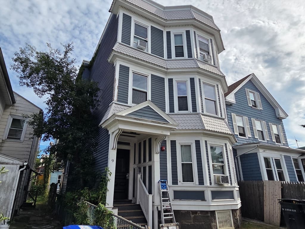 9 Lincoln St, Boston MA 02122 photo 2