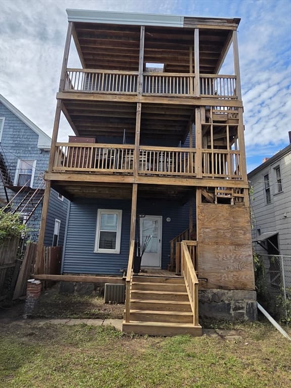 9 Lincoln St, Boston MA 02122 photo 3