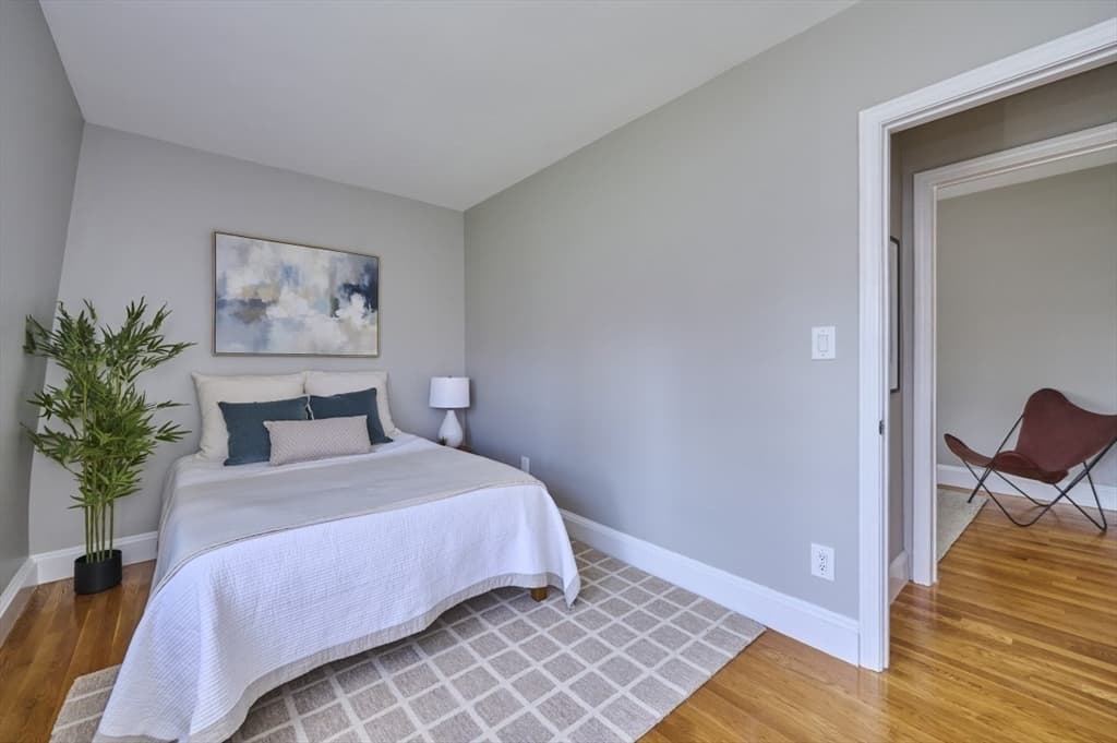 20 Hereford Street # 4, Boston MA 02115 photo 16