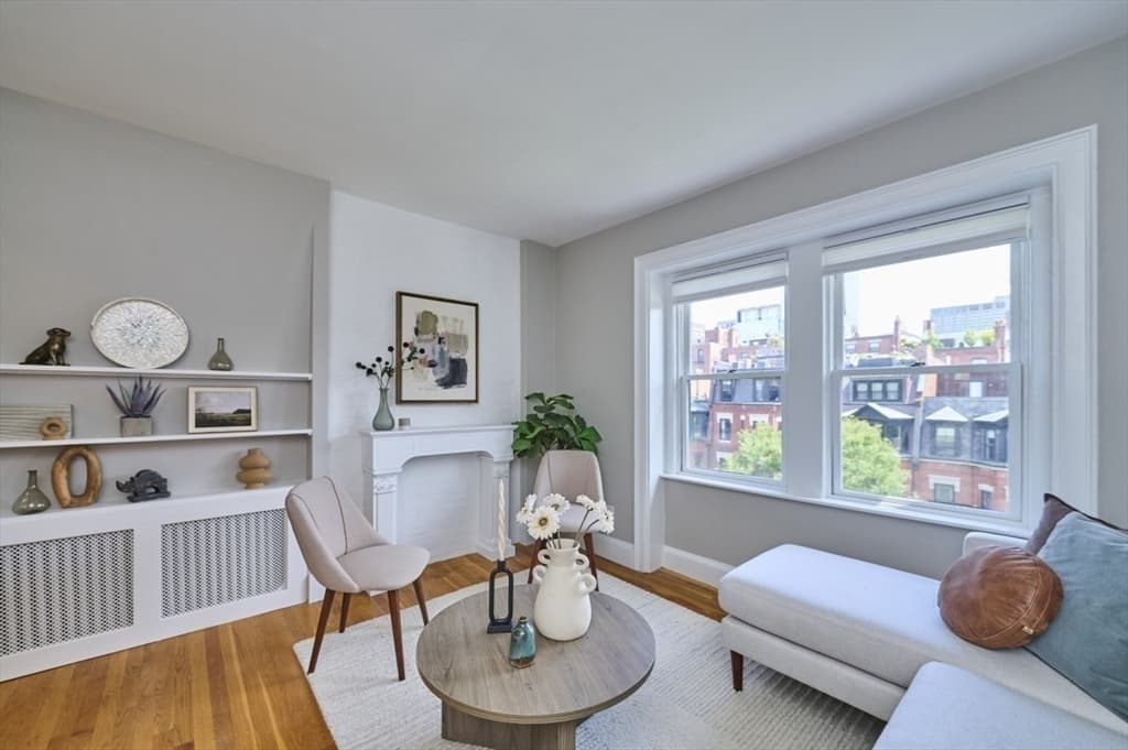 20 Hereford Street # 4, Boston MA 02115