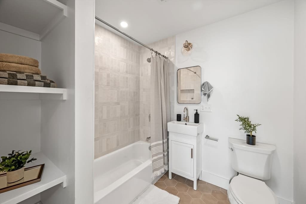 111 Leach Street # 3, Salem MA 01970 photo 32