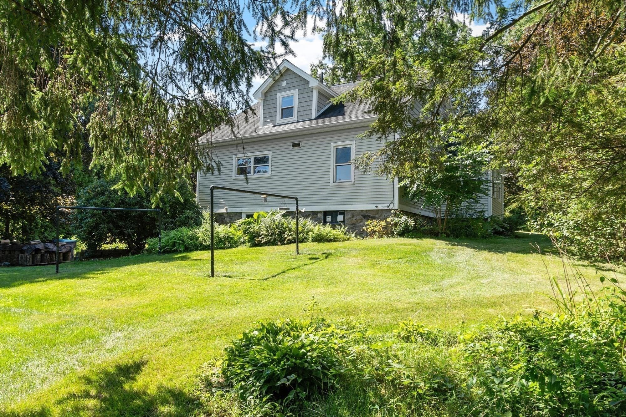 Single Family Residence at 19 Rowley Hill Rd, Sterling MA 01564, Sterling, photo 28 of 38