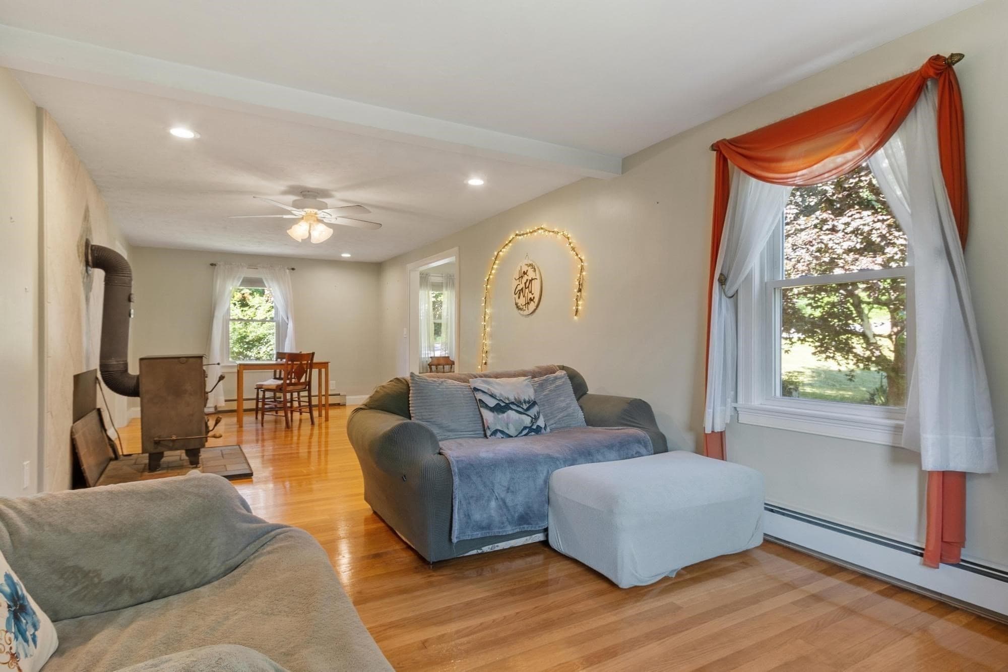 Single Family Residence at 19 Rowley Hill Rd, Sterling MA 01564, Sterling, photo 5 of 38