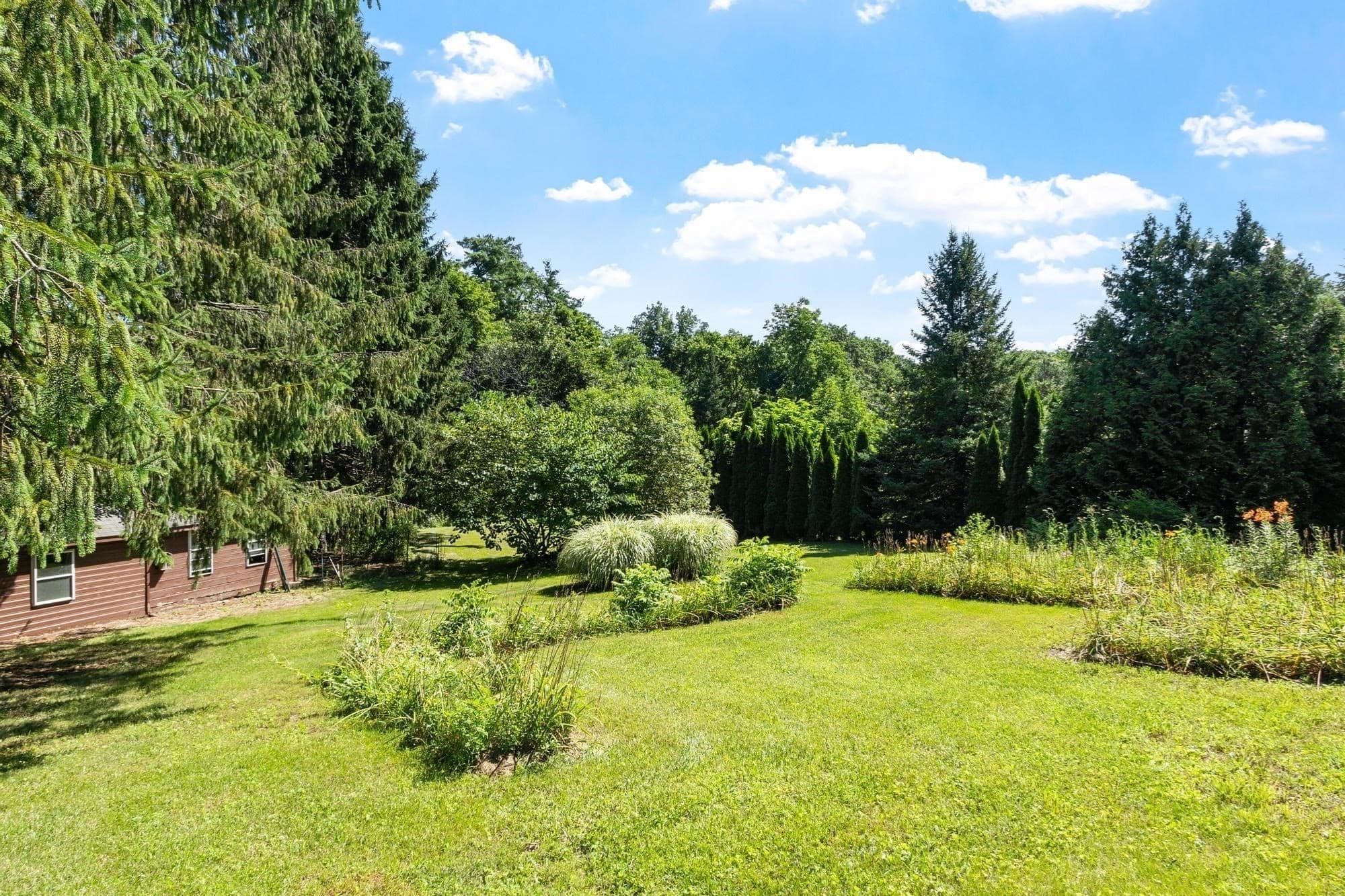 Single Family Residence at 19 Rowley Hill Rd, Sterling MA 01564, Sterling, photo 35 of 38