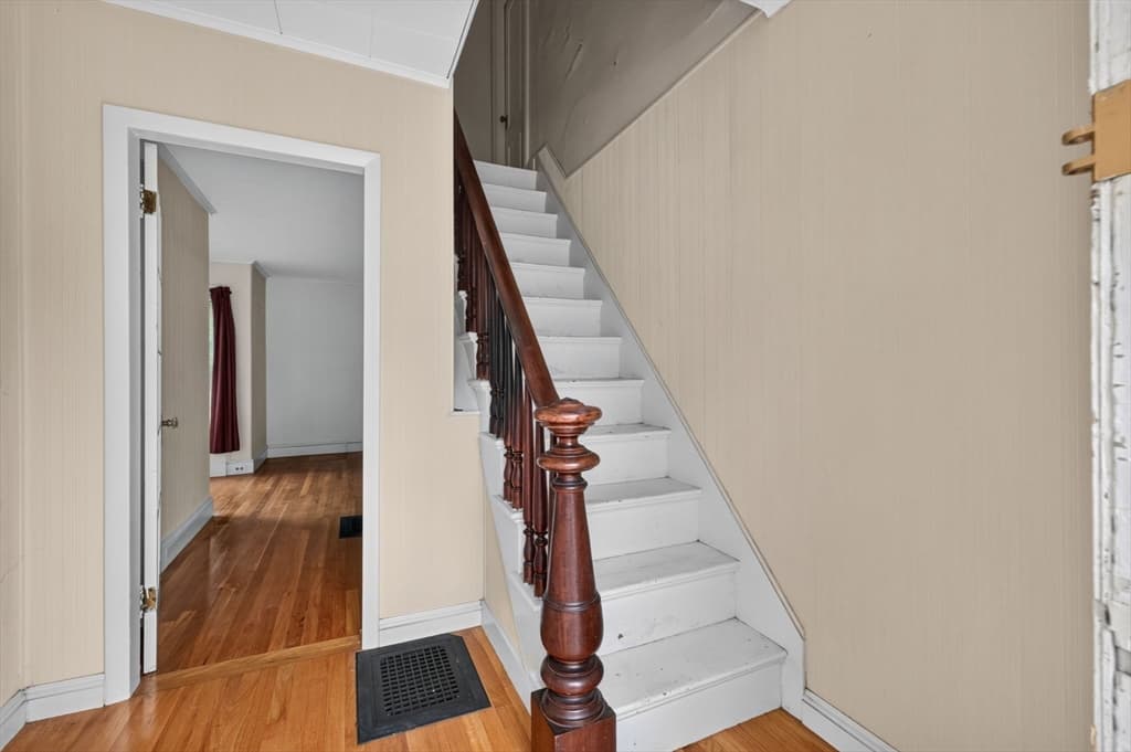299 S Main St, Attleboro MA 02703 photo 3