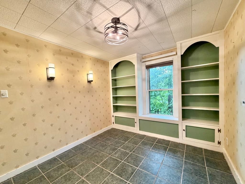 41 Pease Ave, Monson MA 01057 photo 12