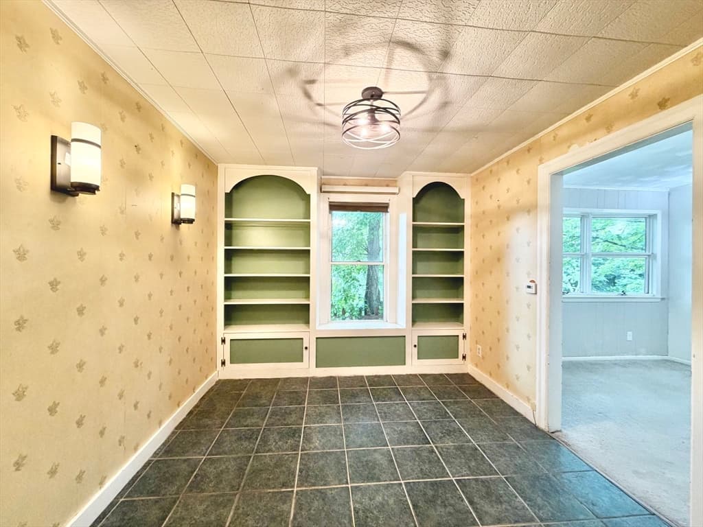 41 Pease Ave, Monson MA 01057 photo 9