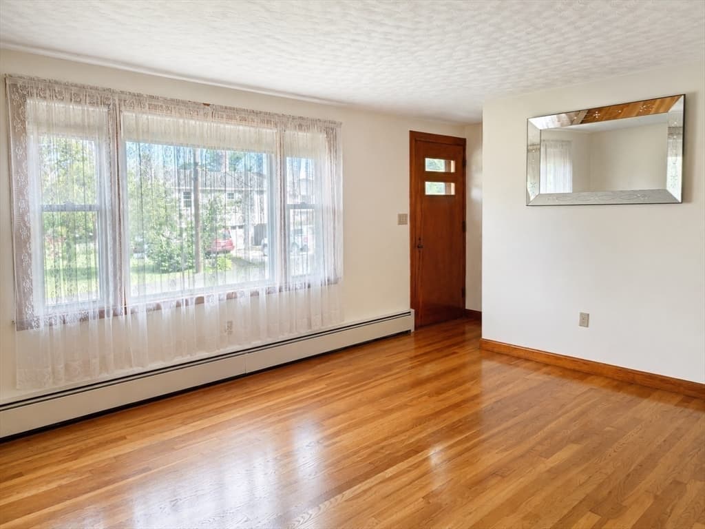 Single Family Residence at 11 Sunnyside Terrace, Grafton MA 01560, Grafton, photo 14 of 25