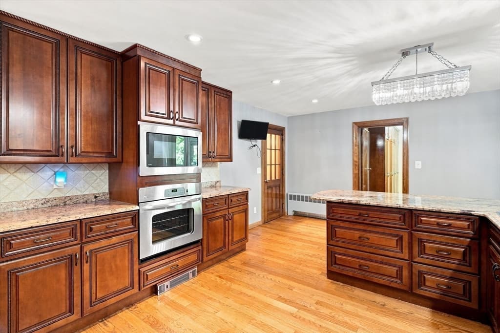 35 Swift Rd, Framingham MA 01702 photo 8