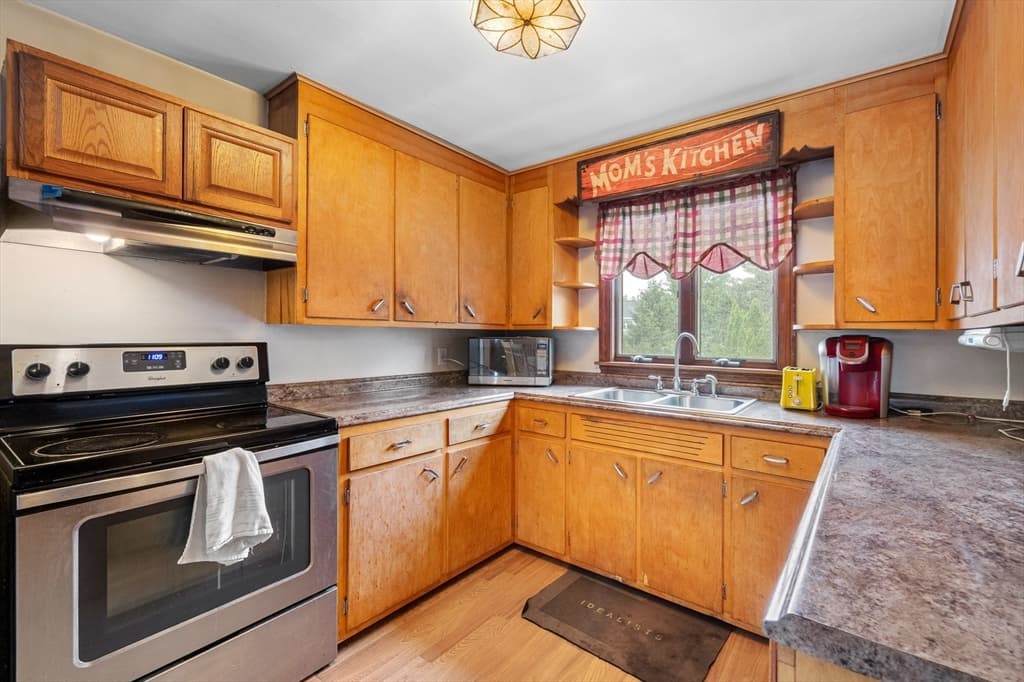 54 Stockholm Avenue, Rockport MA 01966 photo 18