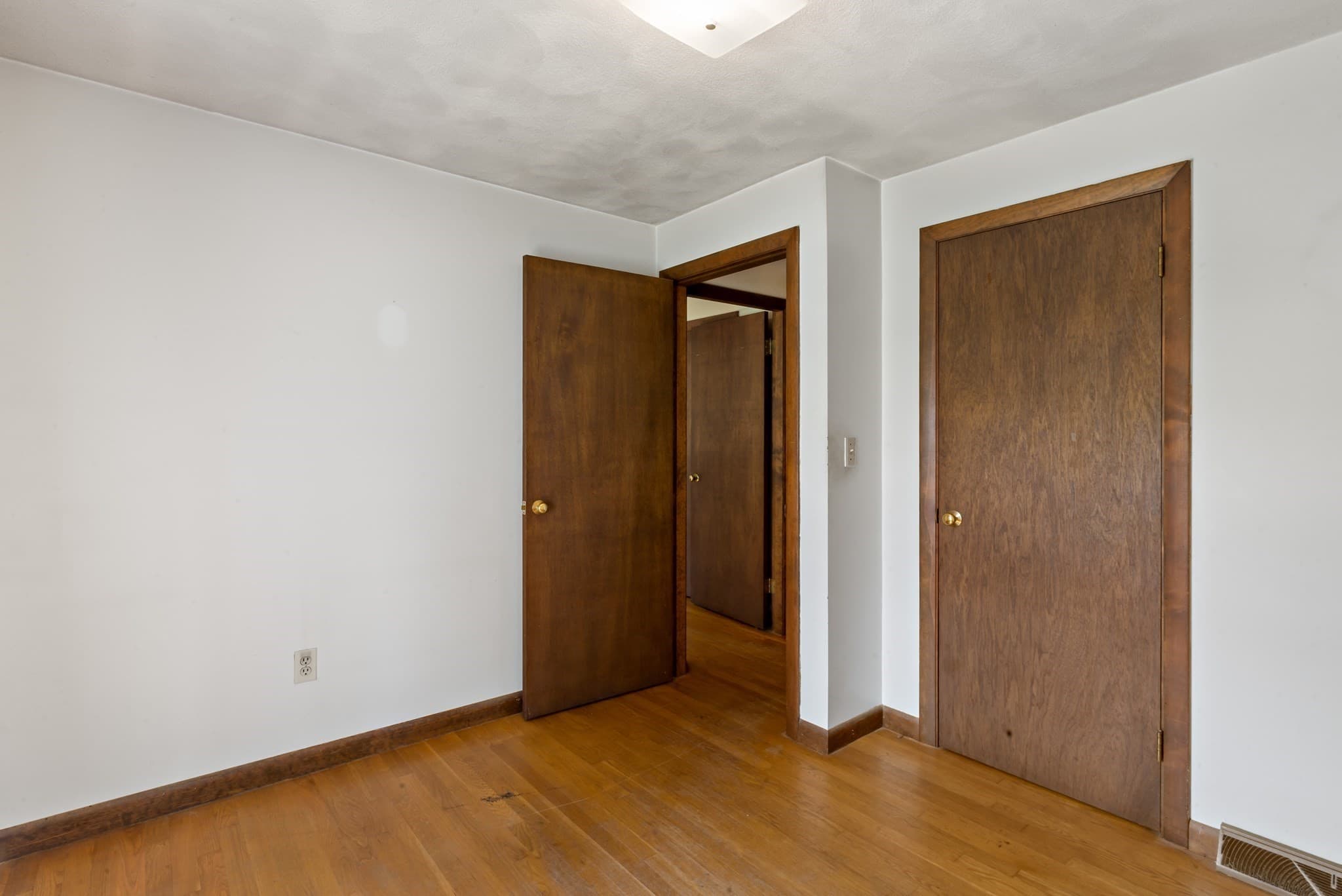 Single Family Residence at 39 Grant Street, Attleboro MA 02703, Attleboro, photo 18 of 25