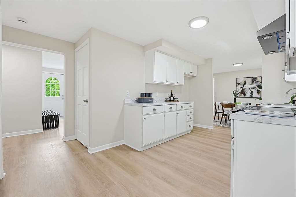 6 Bond Rd, Charlton MA 01507 photo 6