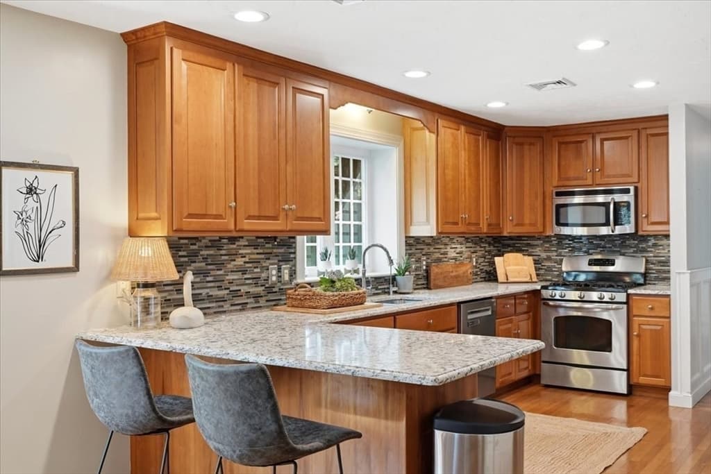2 Blackthorne Lane, Norwell MA 02061 photo 14