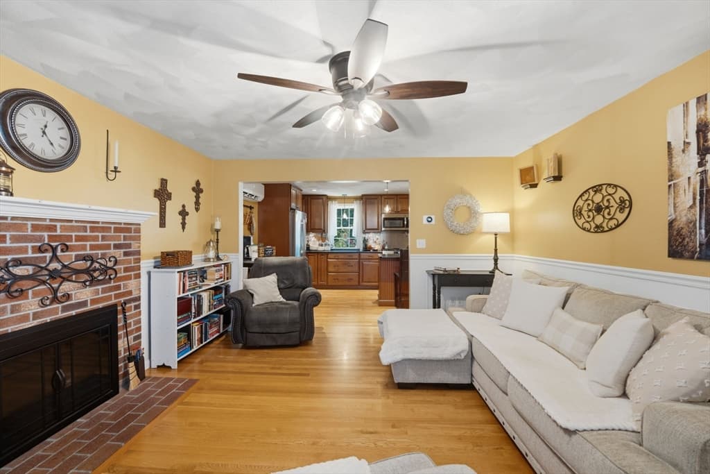 50 Trinity Cir, Attleboro MA 02703 photo 19