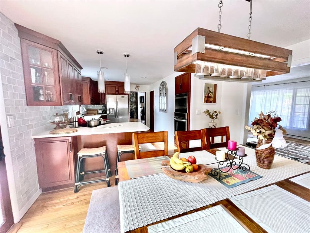 Single Family Residence at 147 Mill St, Westwood MA 02090, Westwood, photo 10 of 42