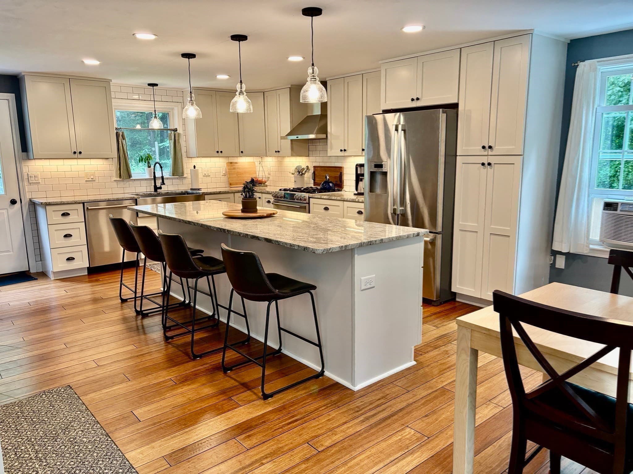 Single Family Residence at 19 E Applewood, Charlton MA 01507, Charlton, photo 12 of 42