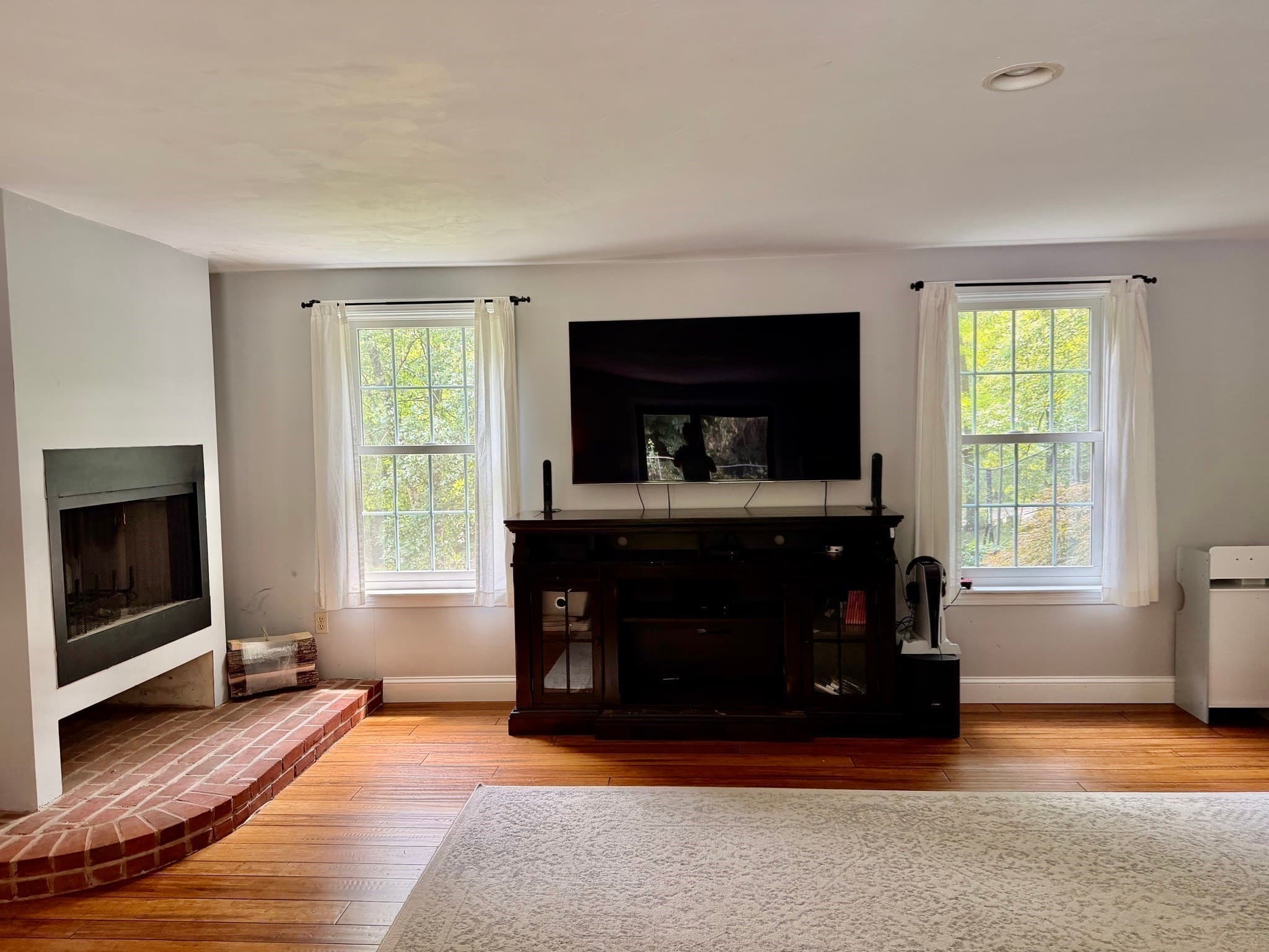Single Family Residence at 19 E Applewood, Charlton MA 01507, Charlton, photo 25 of 42