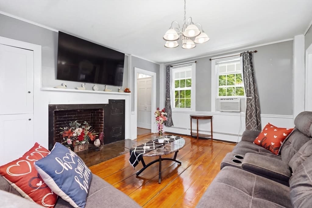 724-726 Main St, Agawam MA 01001 photo 9