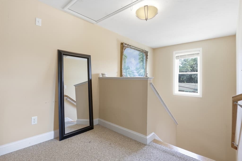 39 Sunflower Rd, Holbrook MA 02343 photo 16