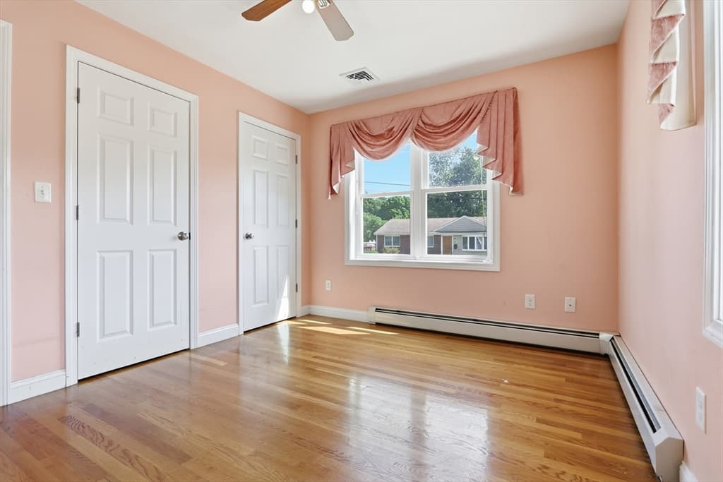 39 Sunflower Rd, Holbrook MA 02343 photo 12