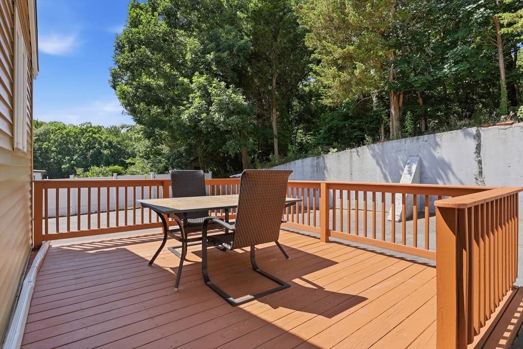 39 Sunflower Rd, Holbrook MA 02343 photo 24