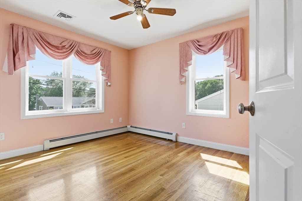 39 Sunflower Rd, Holbrook MA 02343 photo 11