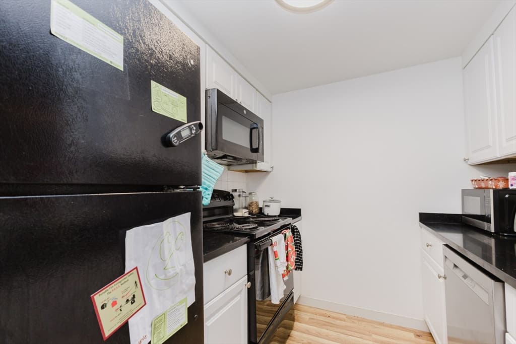1933 Commonwealth Avenue # 410, Boston MA 02135 photo 2