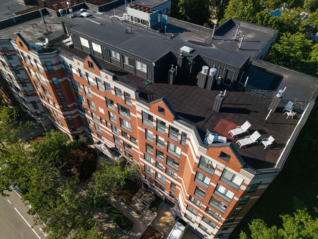 1933 Commonwealth Avenue # 410, Boston MA 02135 photo 32
