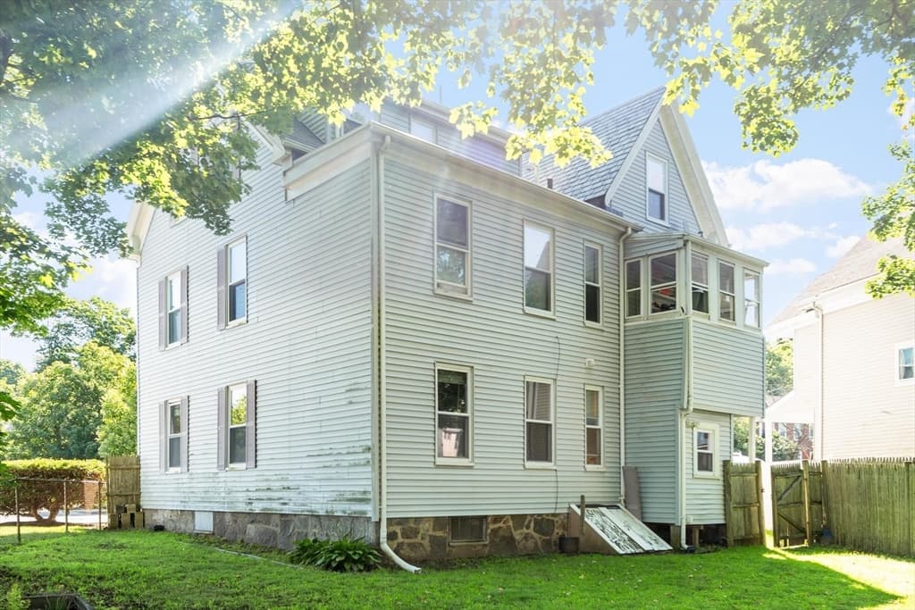 372 Cabot St # 1, Beverly MA 01915 photo 22
