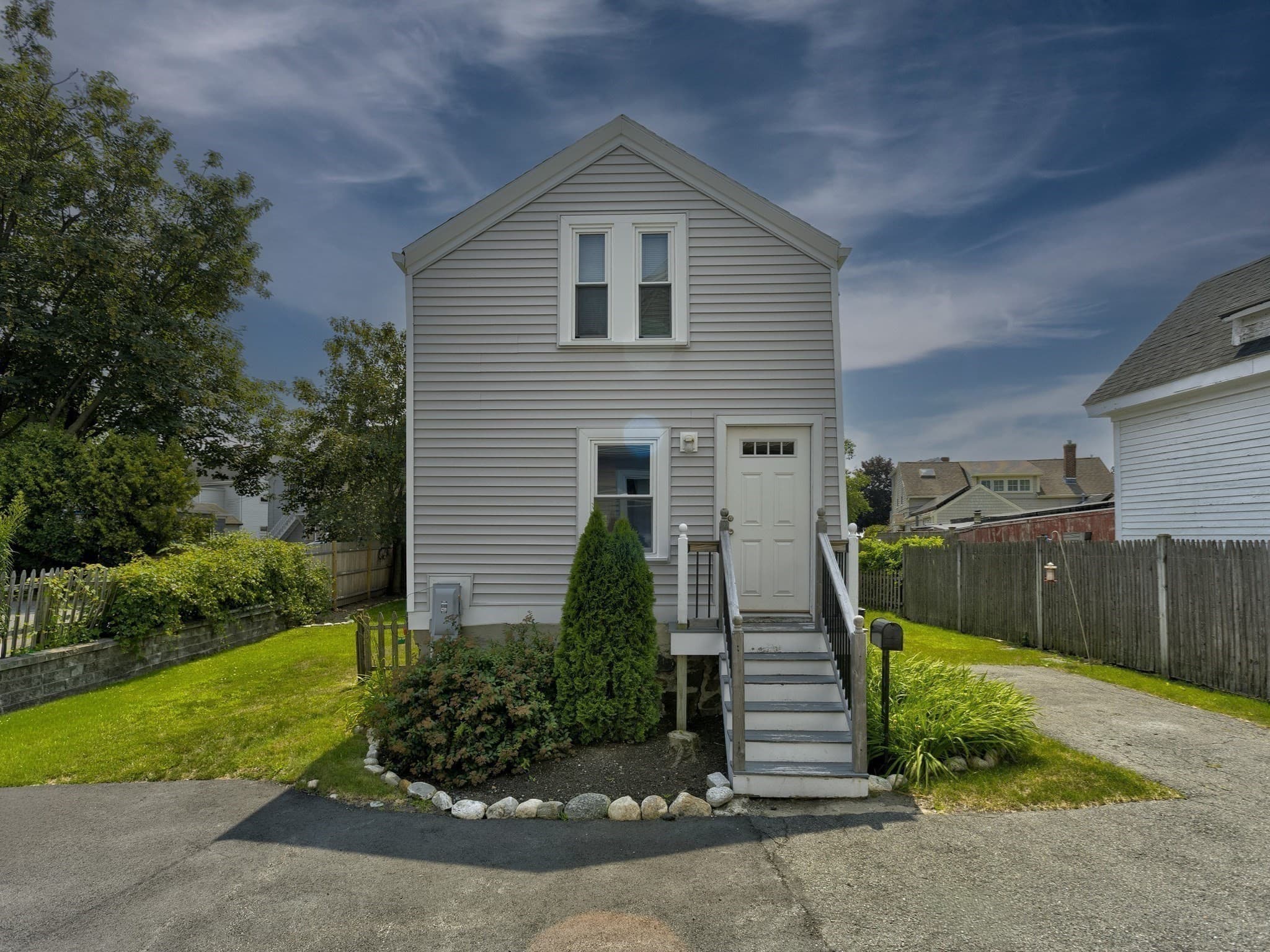 Multi Family at 481 Humphrey, Swampscott MA 01907, Swampscott, photo 27 of 42