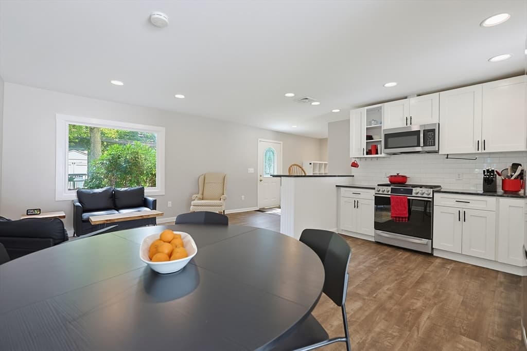 Single Family Residence at 333 Union Street, Millis MA 02054, Millis, photo 13 of 39