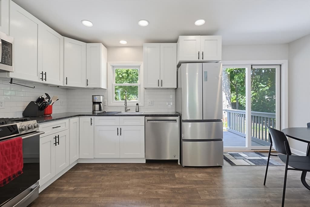 Single Family Residence at 333 Union Street, Millis MA 02054, Millis, photo 11 of 39