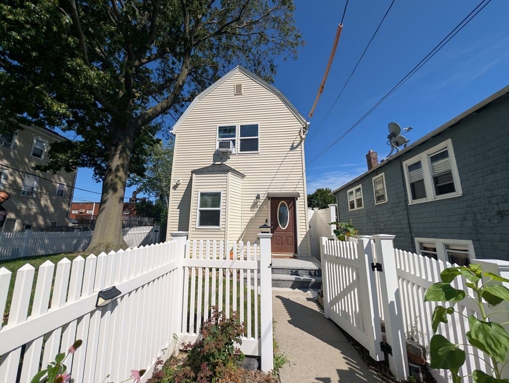 35 Francis St, Everett MA 02149 photo 17