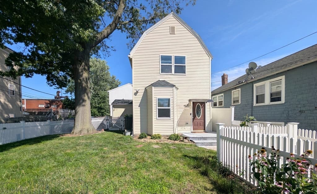 35 Francis St, Everett MA 02149 photo 16