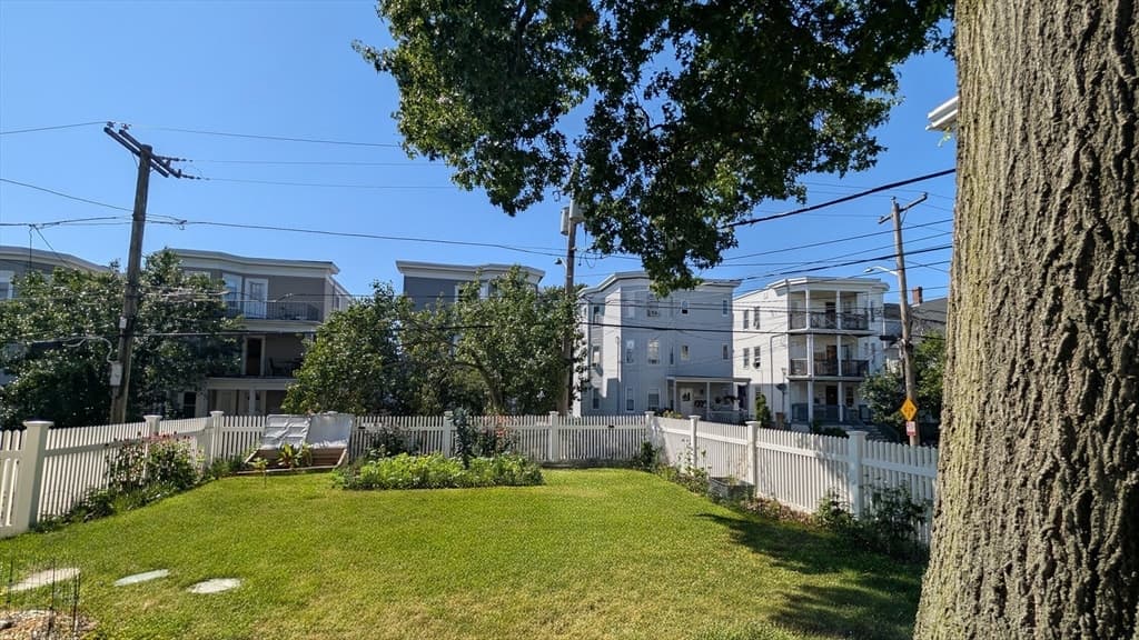 35 Francis St, Everett MA 02149 photo 19