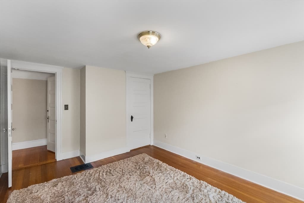 27 Peirce Ave, Everett MA 02149 photo 22