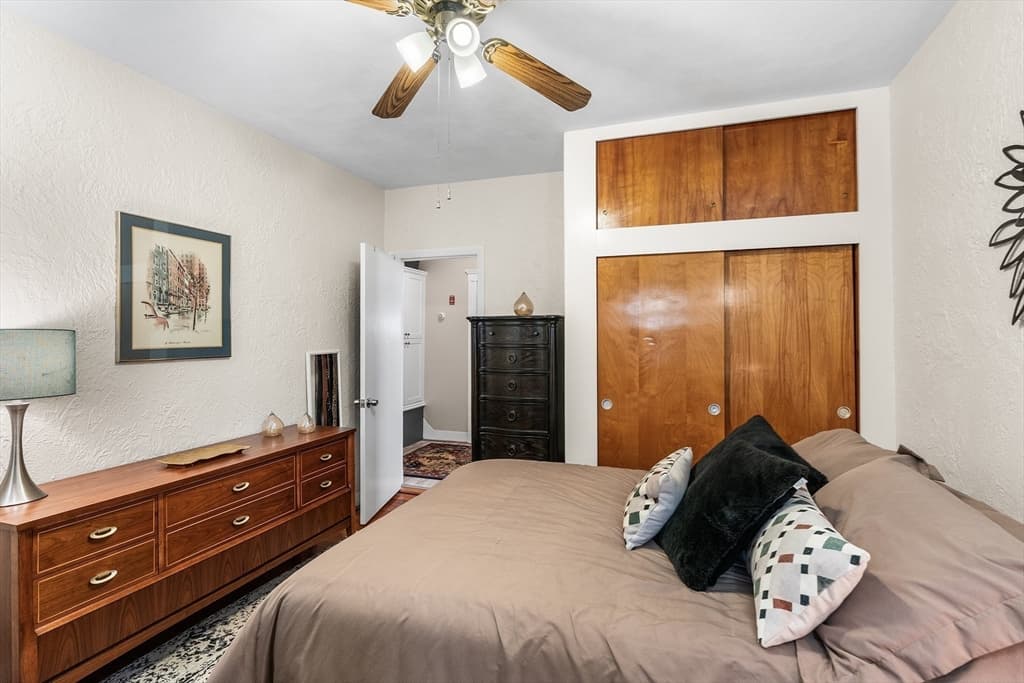 27 Peirce Ave, Everett MA 02149 photo 7