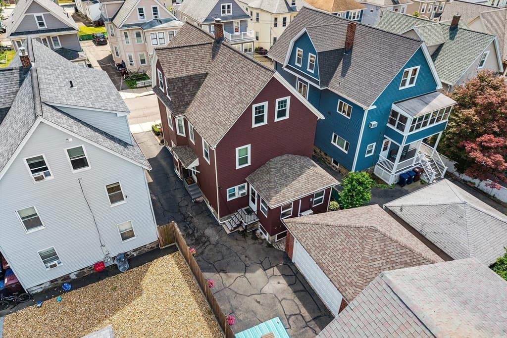 27 Peirce Ave, Everett MA 02149 photo 35