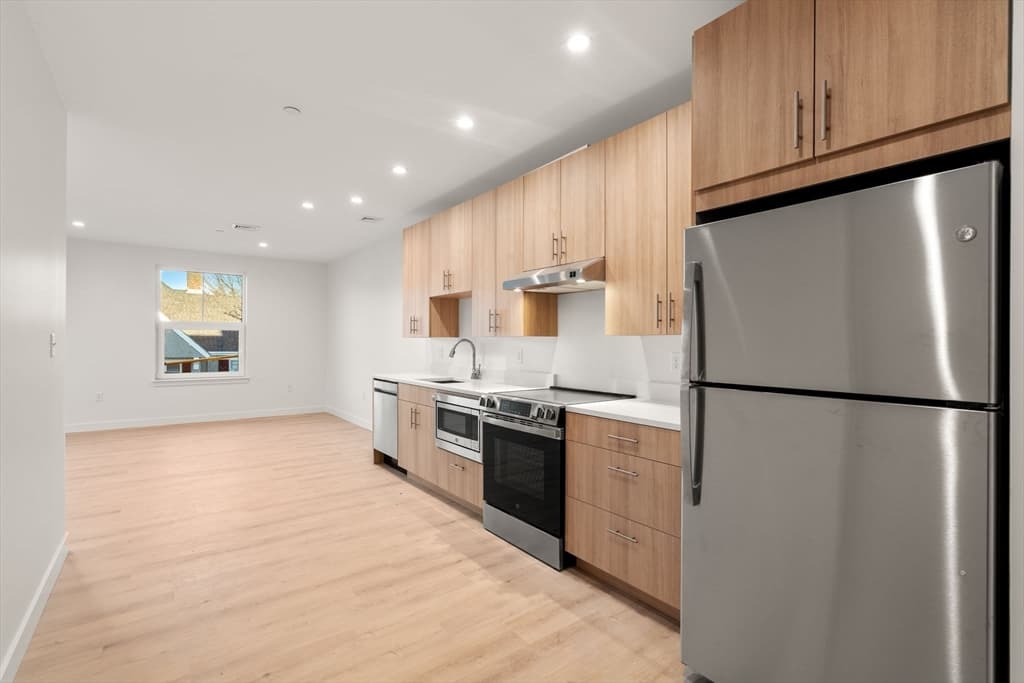 1151 Walnut # 301, Newton MA 02461 photo 17