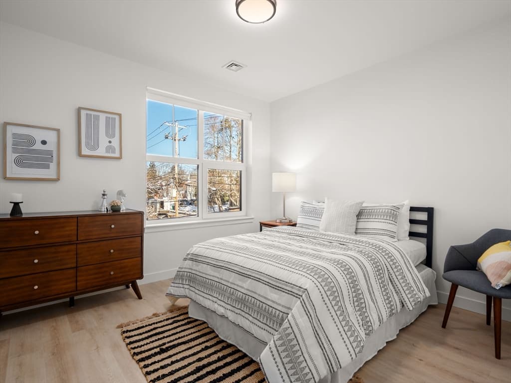 1151 Walnut # 301, Newton MA 02461 photo 11