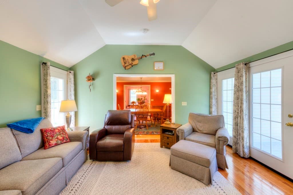 11 Hyland Ave, Leicester MA 01524 photo 12